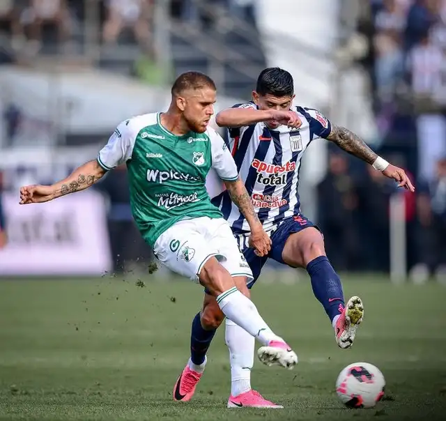 Alianza Lima, deportivo cali, luis advíncula, pablo guede