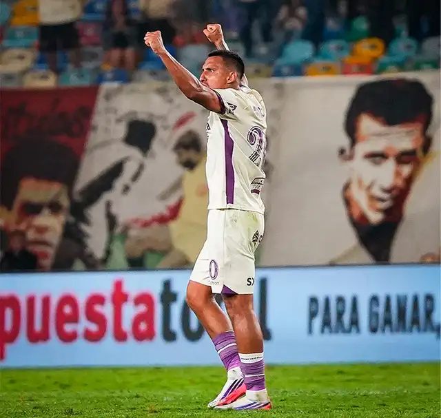 Álex Valera, Universitario de Deportes