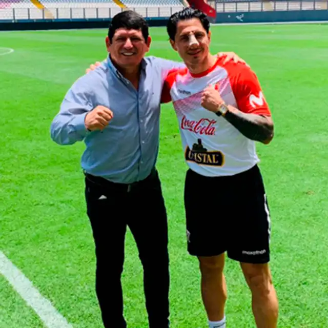 Agustín Lozano junto a Gianluca Lapadula