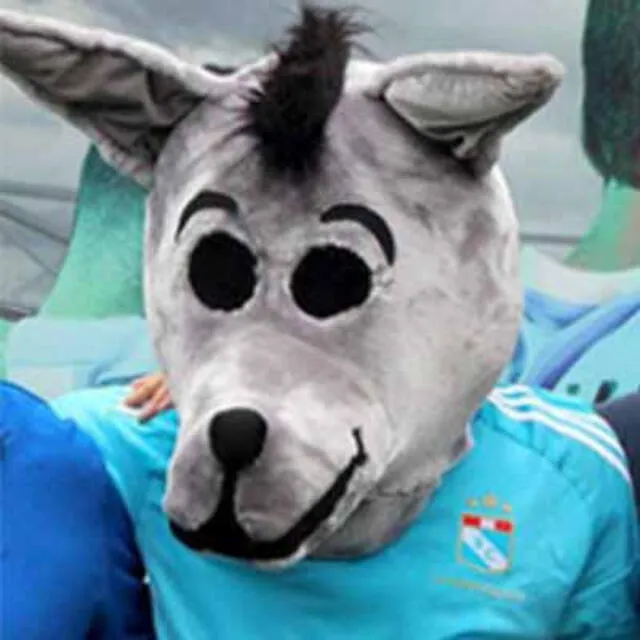 "Fierita" la mascota de Sporting Cristal "Fierita" la mascota de Sporting Cristal