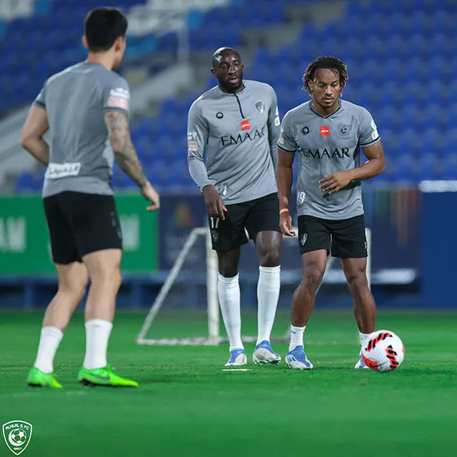 André Carrillo André Carrillo