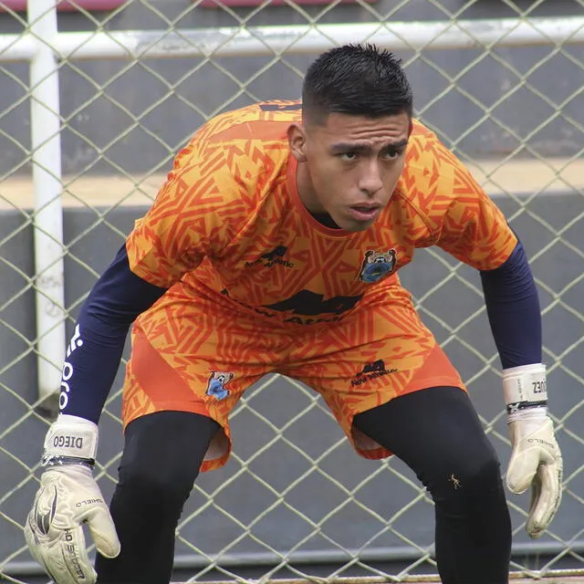 Diego Enríquez es portero de Deportivo Binacional