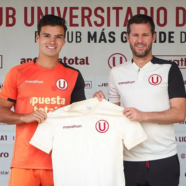 Universitario