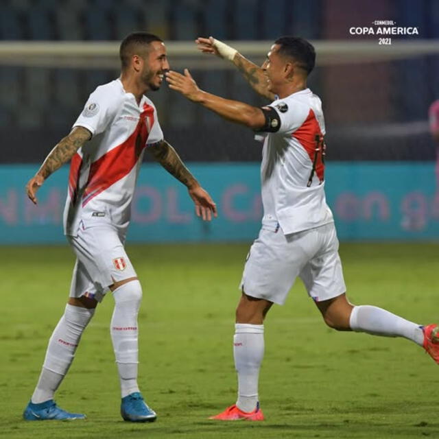 Yoshimar Yotún, Selección Peruana