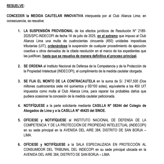 La resolución que suspende de forma provisional la multa de 2,4 millones de soles a Alianza Lima por el apagón en la final del 2023 ante Universitario.    