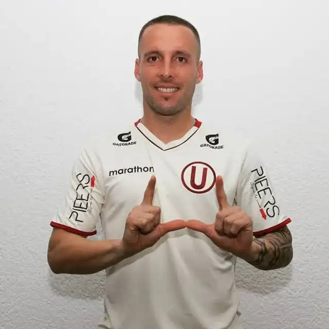 Pablo Lavandeira jugó en Universitario de Deportes durante las temporadas 2018 y 2019 Pablo Lavandeira jugó en Universitario de Deportes durante las temporadas 2018 y 2019