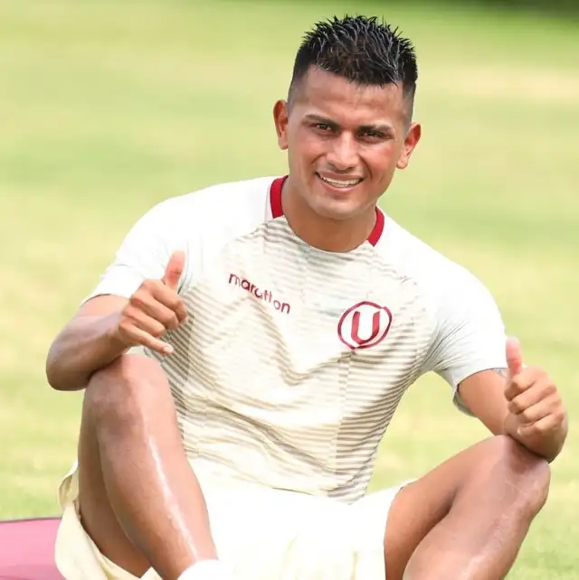 Diego Chávez ex Universitario de Deportes.   