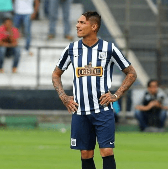 Paolo Guerrero es hincha confeso de Alianza.    