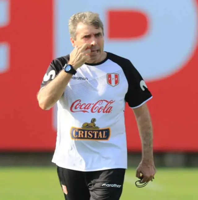 Néstor Bonillo Selección Peruana