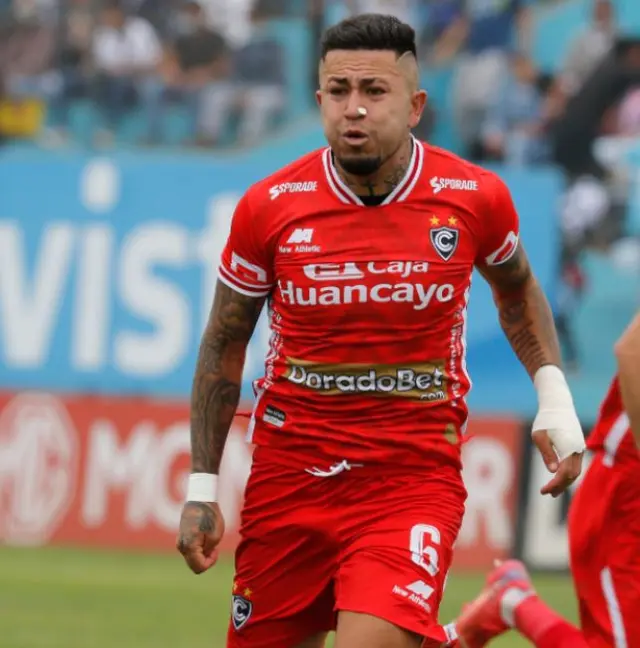 Paolo Fuentes llegará a Universitario para el 2023   