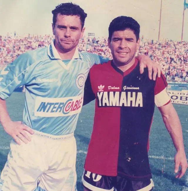 Luis Abramovich junto a Diego Maradona Luis Abramovich junto a Diego Maradona