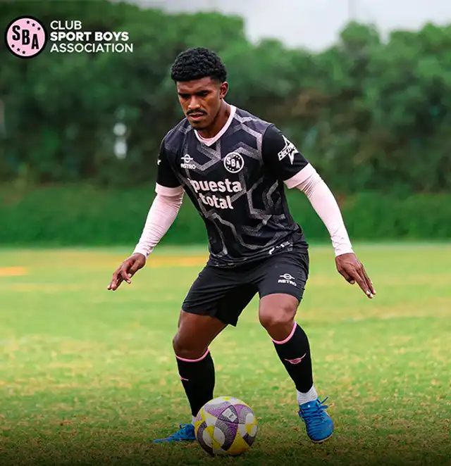 Oslimg Mora, Sport Boys