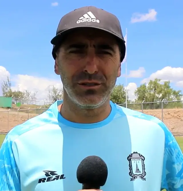  Miguel Ximénez, asistente técnico en Ayacucho FC.   