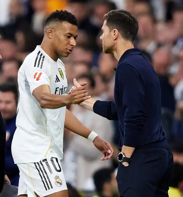 Xabi Alonso fue DT de Kylian Mbappé en el Real Madrid