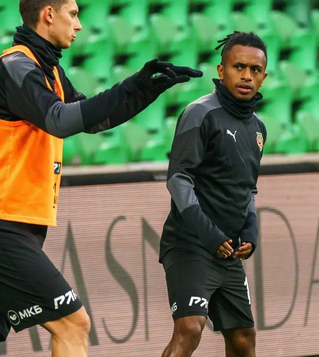 <strong>Yordy Reyna con el Torpedo FC</strong>   