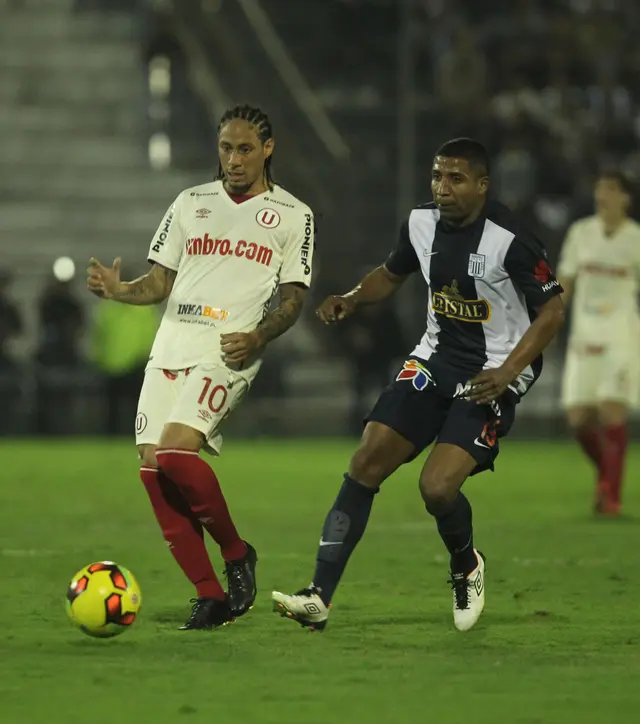 Juan Pablo Pino jugó ante Alianza Lima