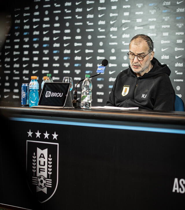 Marcelo Bielsa, Perú vs Uruguay