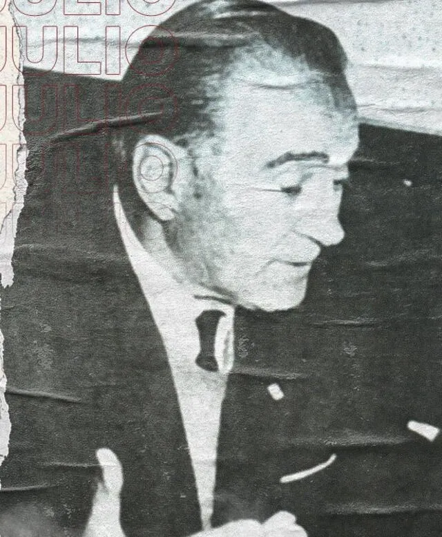 Borelli fue DT de Perú.   