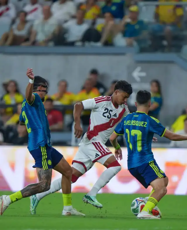 Matías Zegarra ingresó al minuto 69 ante Colombia