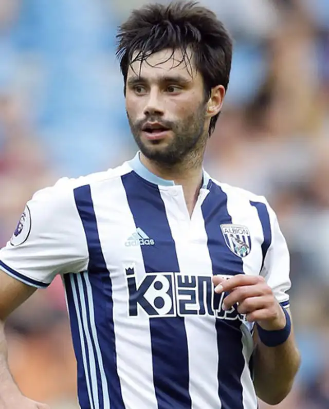 Claudio Yaqob en West Bromwich Albion.