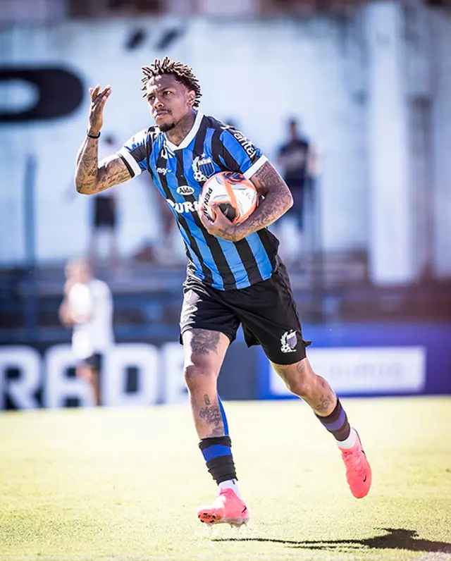 Abel Hernández, Universitario de Deportes