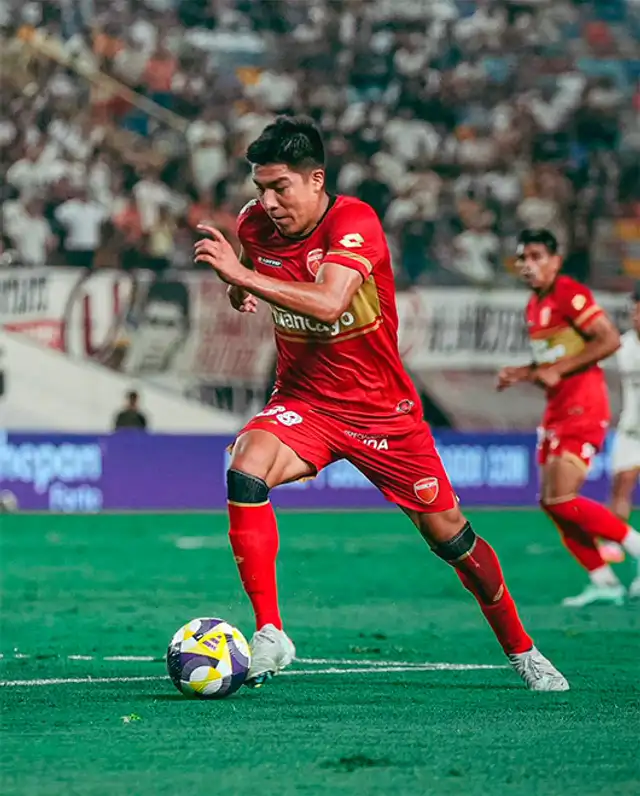 Edu Villar, Universitario