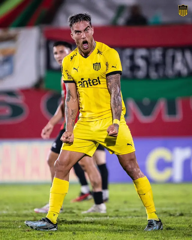 Javi Méndez, figura de Peñarol. | FOTO: X   