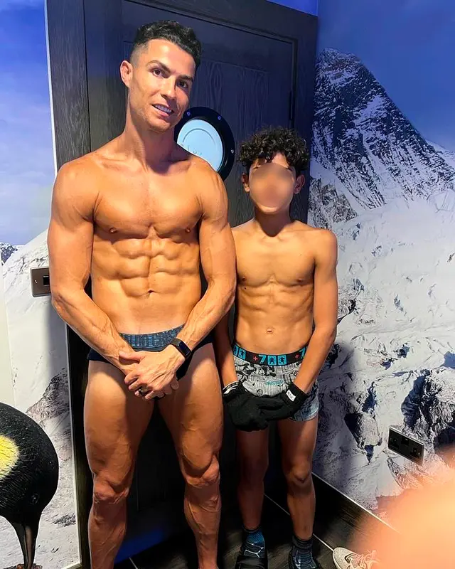 Cristiano Ronaldo y su primer Cristiano Ronaldo Jr.