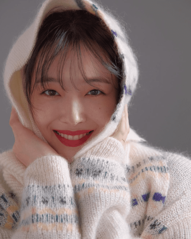 Sulli. Sulli.