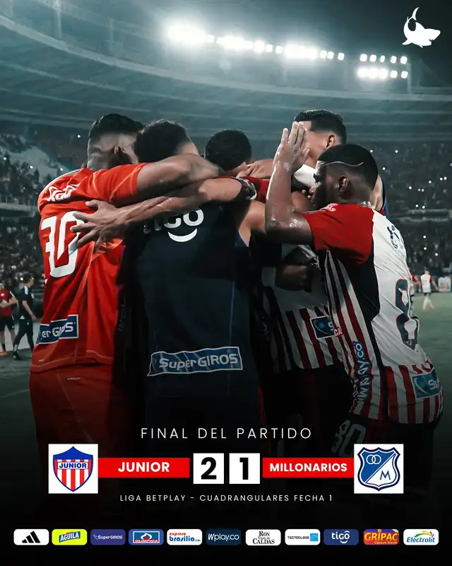 Universitario, Junior