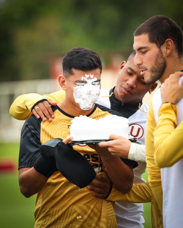José Rivera, Universitario
