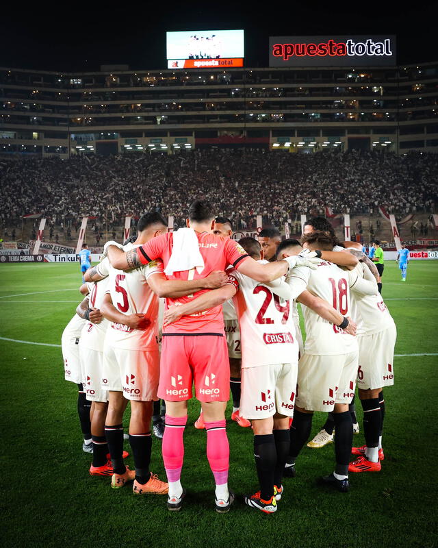 Universitario