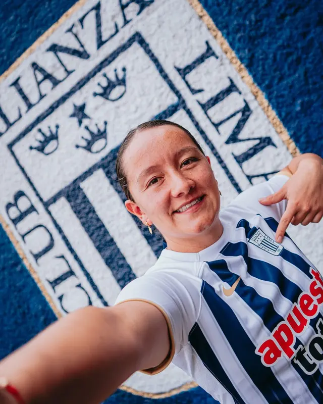 Angie Castañeda llegó a Alianza Lima procedente de    