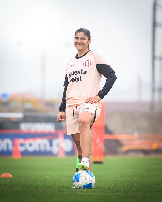 Catalina Usme, Universitario de Deportes