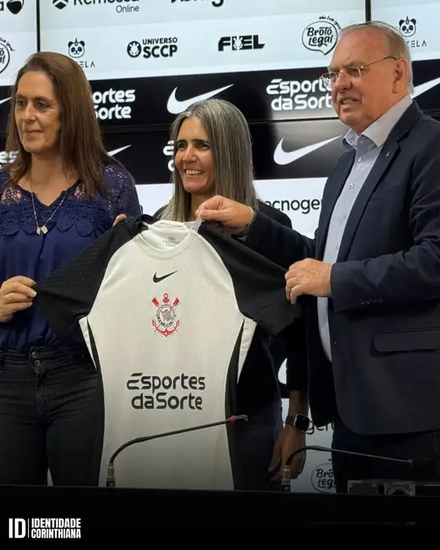 Emily Lima es nueva entrenadora de Corinthians de Brasil. Emily Lima es nueva entrenadora de Corinthians de Brasil.