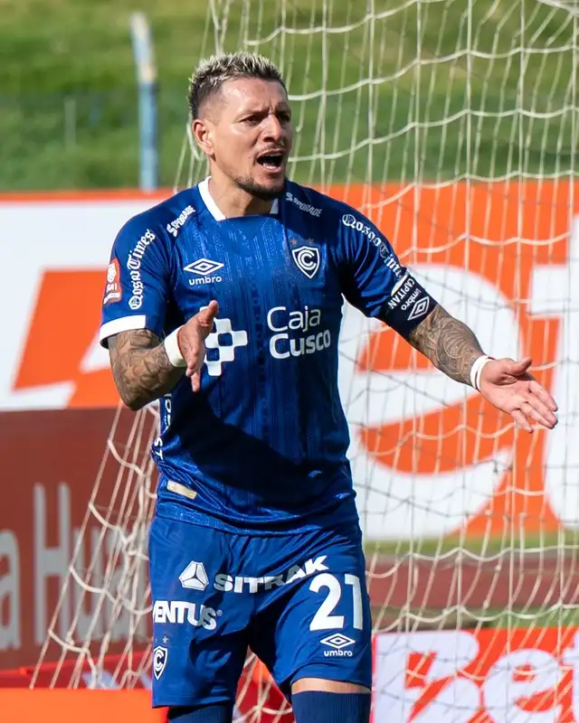 Carlos Garcés es goleador de la Liga 1 2026 con 10 anotaciones Carlos Garcés es goleador de la Liga 1 2026 con 10 anotaciones