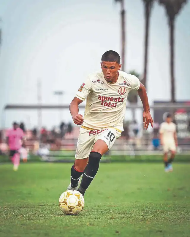 Sebastián Osorio, Universitario de Deportes