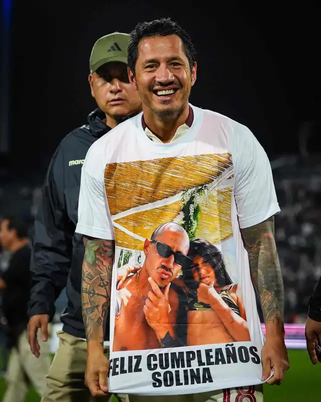 Gianluca Lapadula, Universitario de Deportes, Alianza Lima