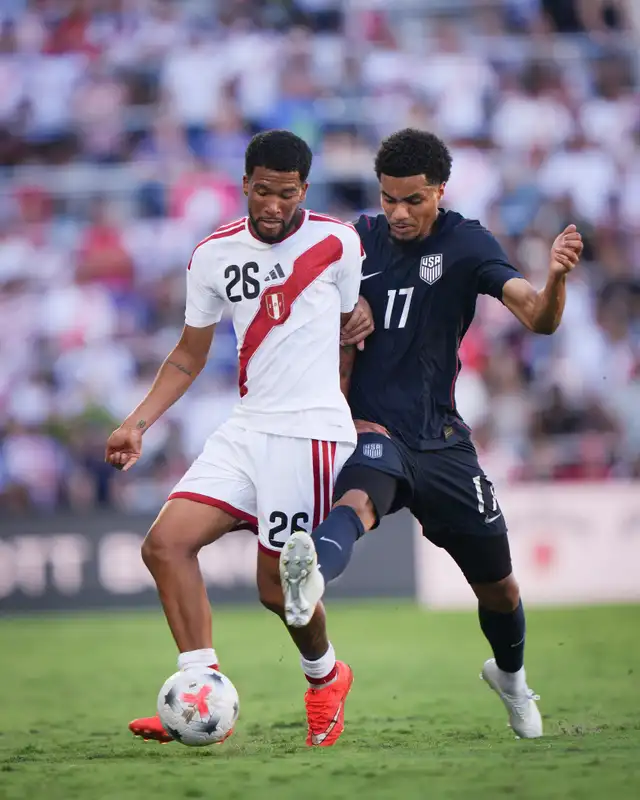 Piero Magallanes debutó con la selección peruana ante Estados Unidos
