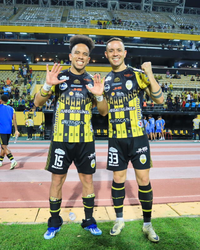 Maurice Cova (15) es el goleador de Deportivo Táchica en la Primera División de Venezuela con tres tantos.   