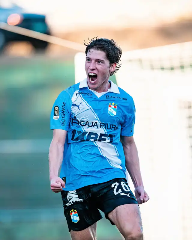 Ian Wisdom fue figura en el partido entre Sporting Cristal ante CNI por la Copa de la Liga