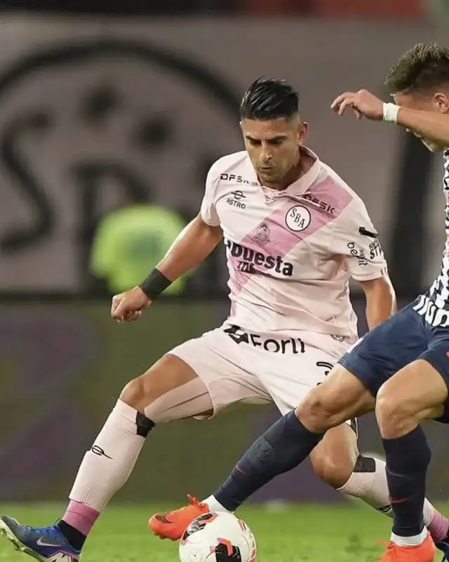 Carlos Zambrano habló sobre volver a la selección peruana Carlos Zambrano habló sobre volver a la selección peruana