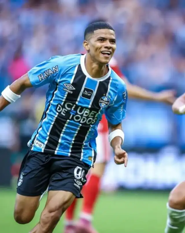 Gremio, José Enamorado, estafador Gremio, José Enamorado, estafador