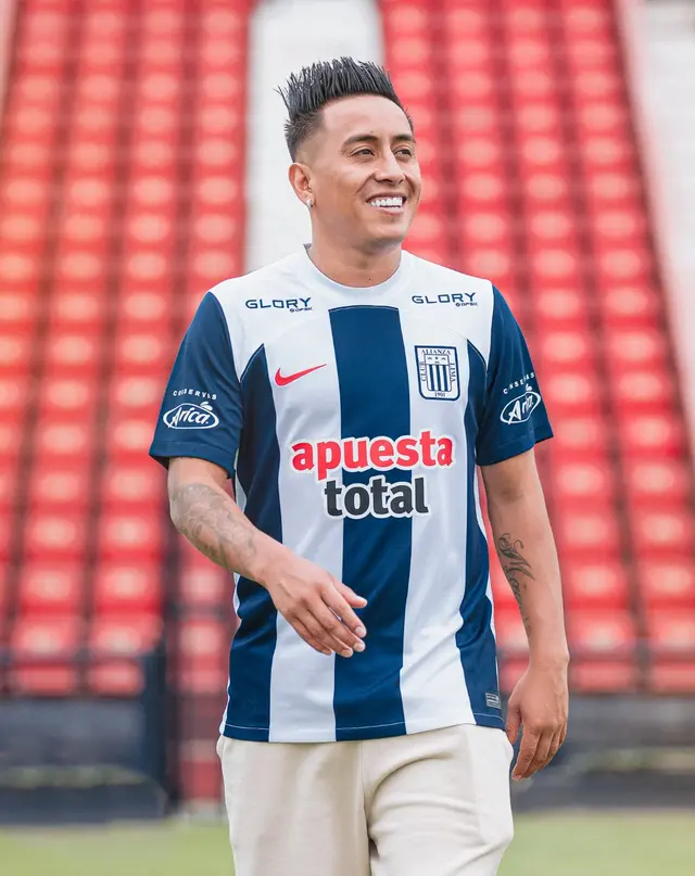 <strong>Cueva en su presentación con Alianza</strong>   