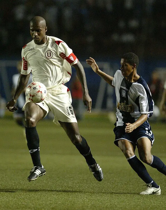 Universitario Luis Guadalupe 2007