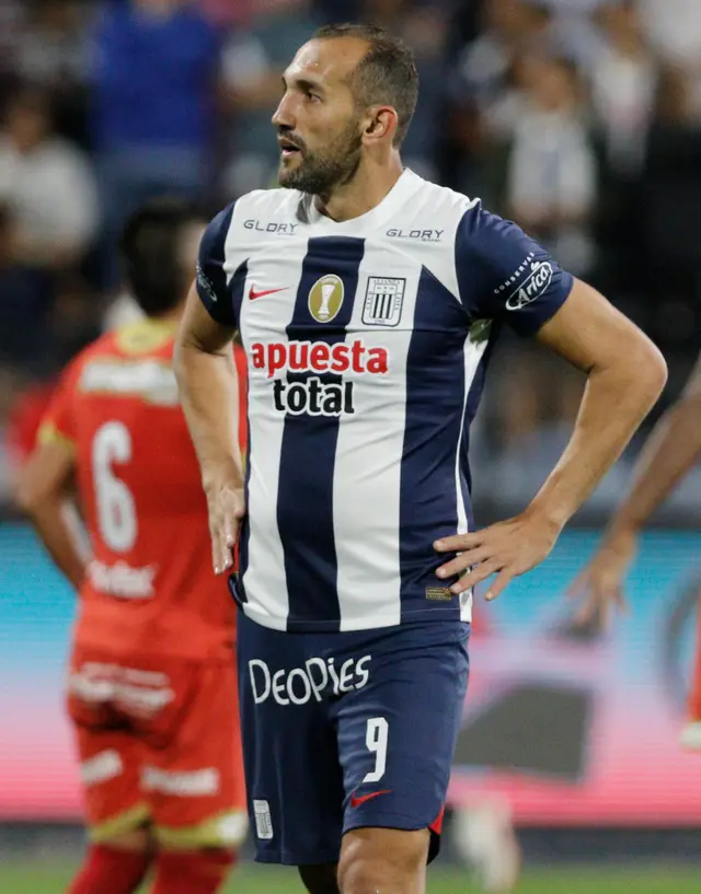Hernán Barcos