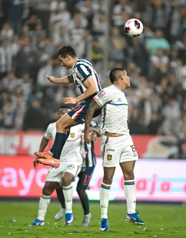 Alianza Lima le ganó 2-1 a CD Moquegua