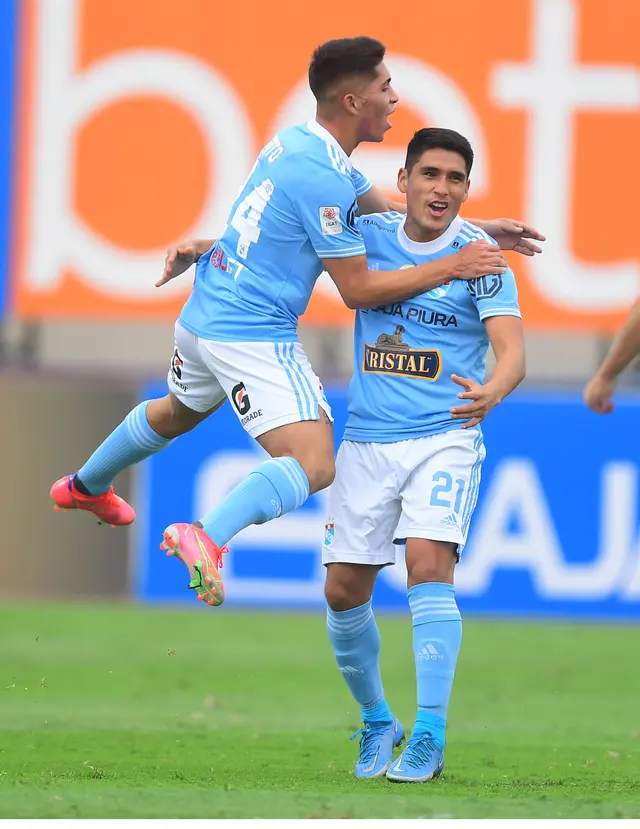 Sporting Cristal le ganó a Alianza Atlético. (Liga 1)