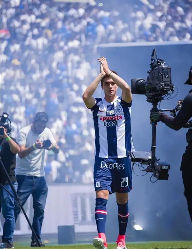 Juan Pablo Goicochea pudo volver a Alianza Lima. Foto: Instagram