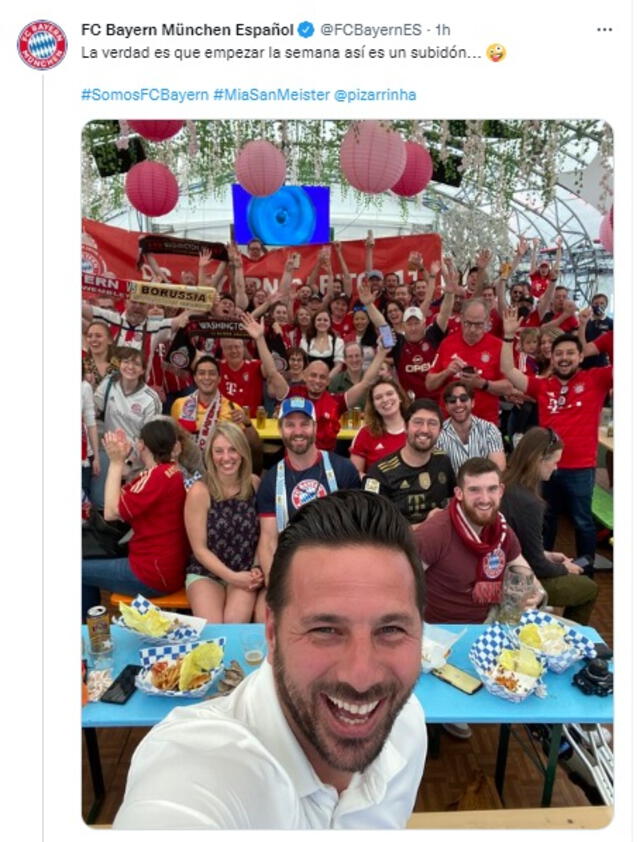 Claudio Pizarro celebró triunfo de Bayern.    